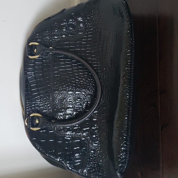 Anne Klein black hand bag purse like new - Picture 3 of 4